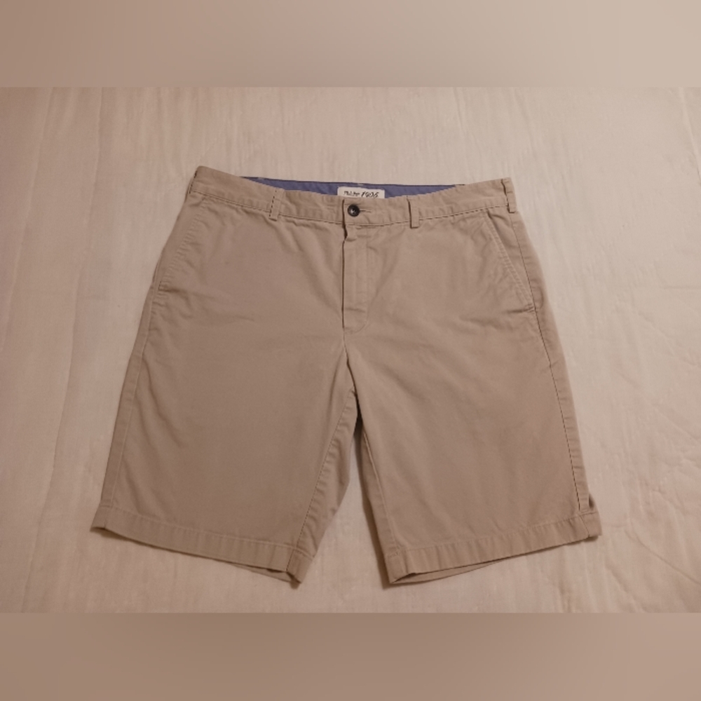 Joseph A Bank Men's Size 36W Tailored Fit Cotton Flat Front Beige Chino Shorts